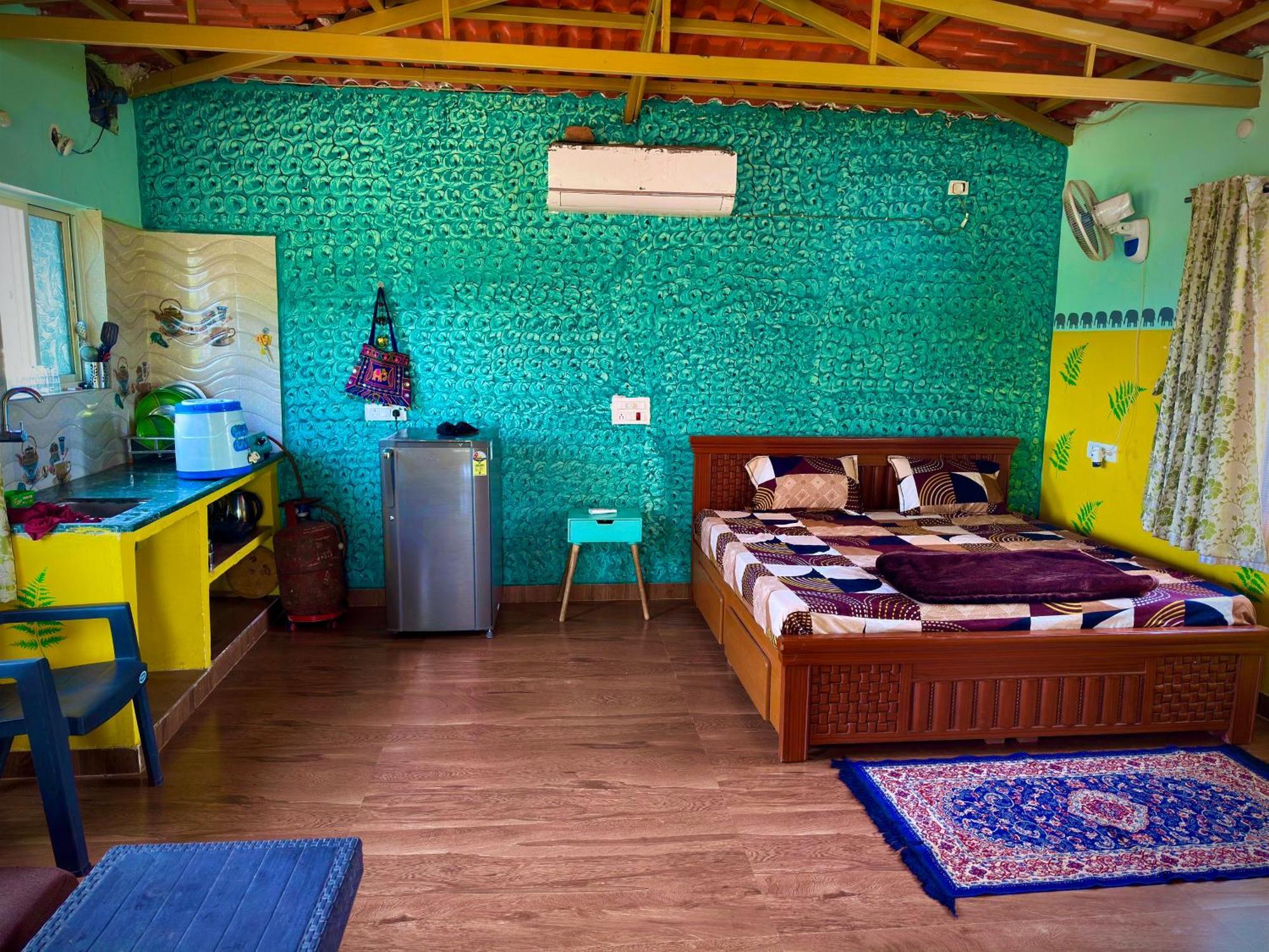 Mangohut Farmhouse Pool Villa Hyderabad Eksteriør billede
